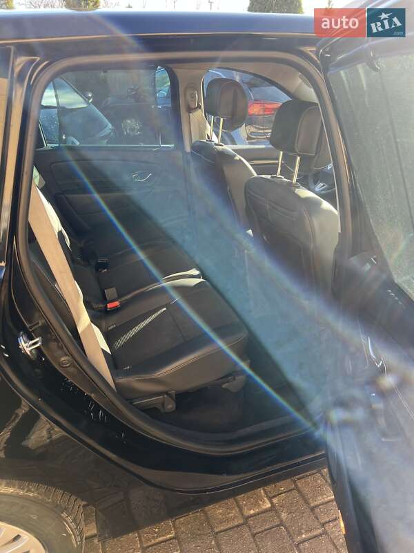 Минивэн Renault Grand Scenic 2012 в Радивилове