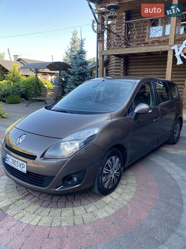 Минивэн Renault Grand Scenic 2010 в Львове