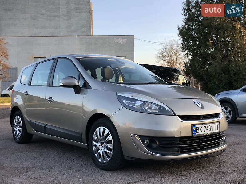 Минивэн Renault Grand Scenic 2012 в Ровно