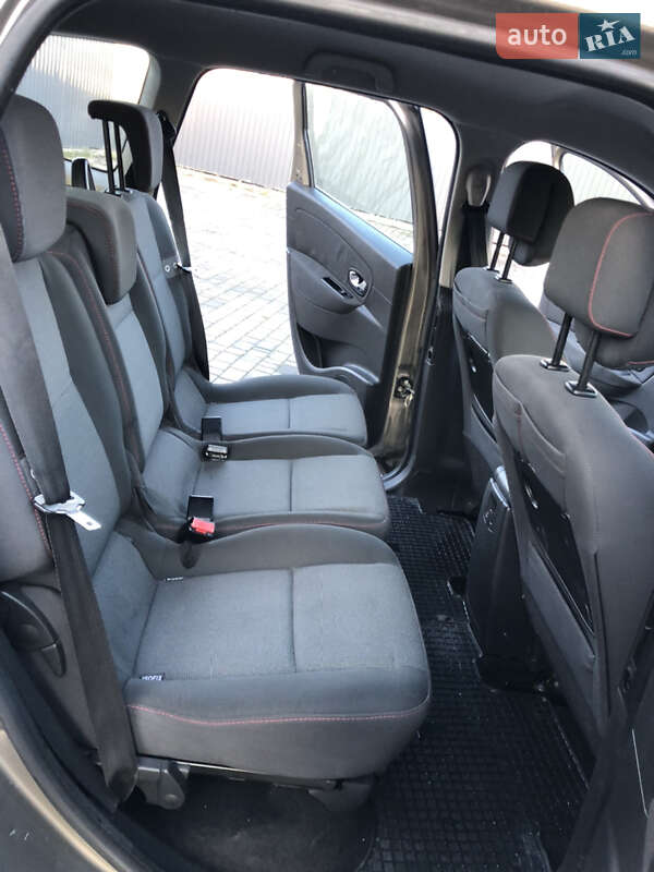 Минивэн Renault Grand Scenic 2012 в Ровно