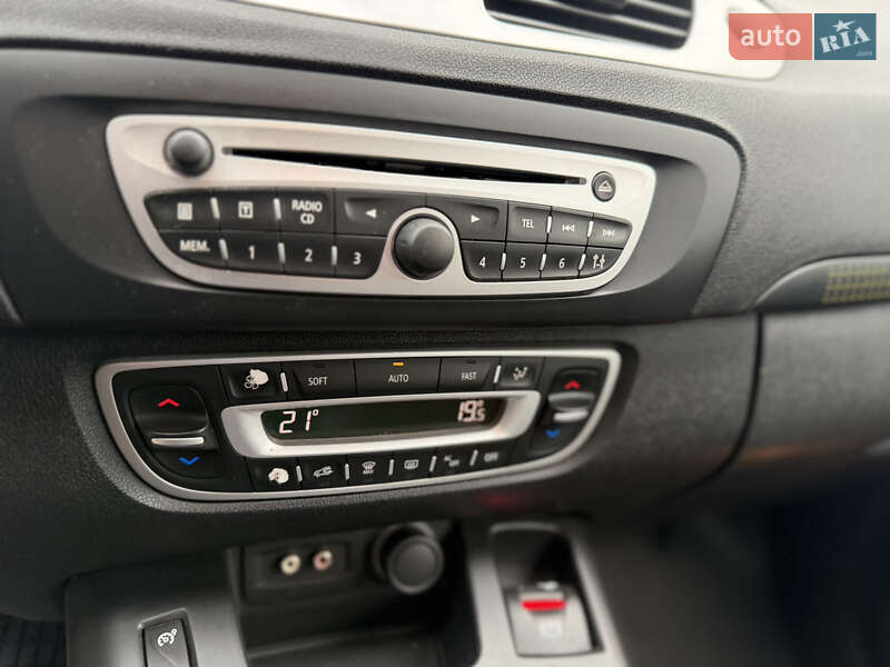 Минивэн Renault Grand Scenic 2010 в Ровно