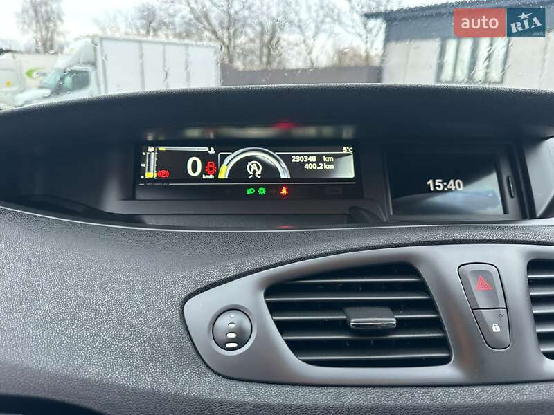 Мінівен Renault Grand Scenic 2016 в Нововолинську