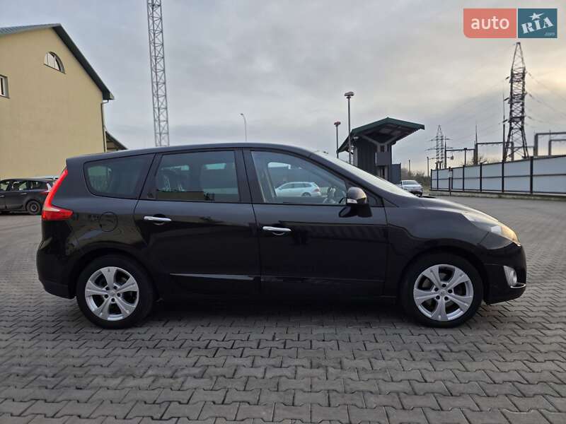 Мінівен Renault Grand Scenic 2009 в Луцьку
