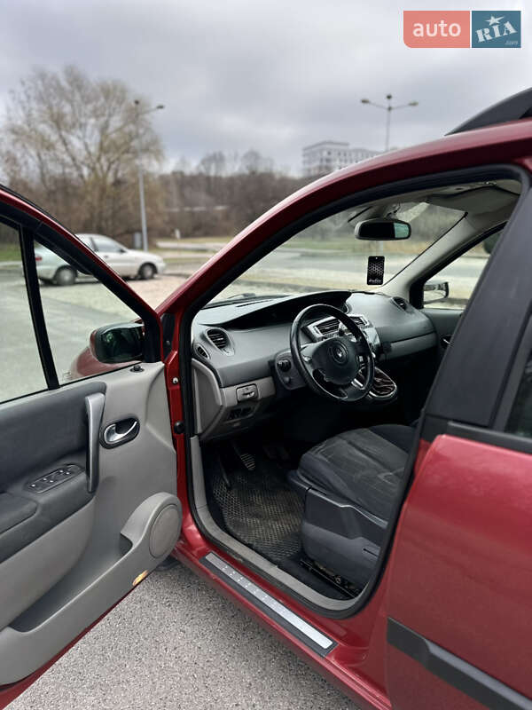 Минивэн Renault Grand Scenic 2005 в Днепре