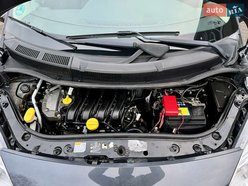 Минивэн Renault Grand Scenic 2006 в Харькове