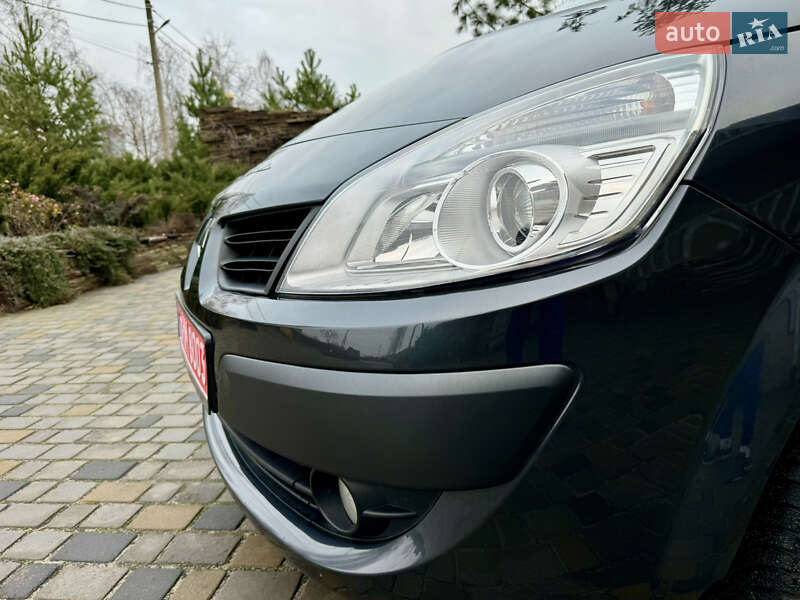 Минивэн Renault Grand Scenic 2006 в Харькове