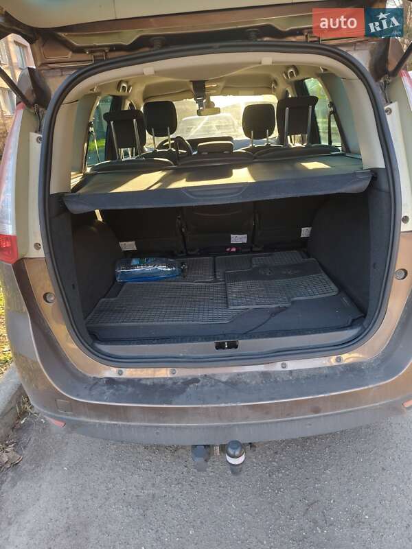 Минивэн Renault Grand Scenic 2009 в Киеве