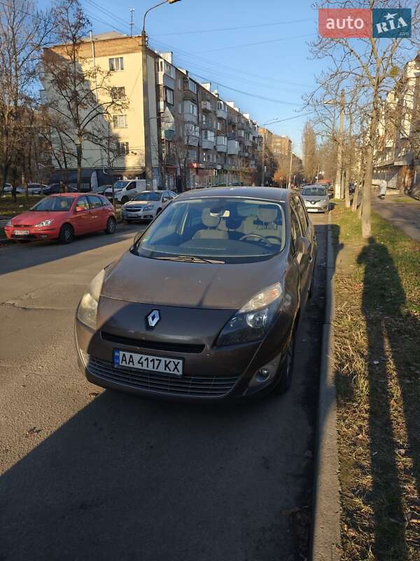 Минивэн Renault Grand Scenic 2009 в Киеве