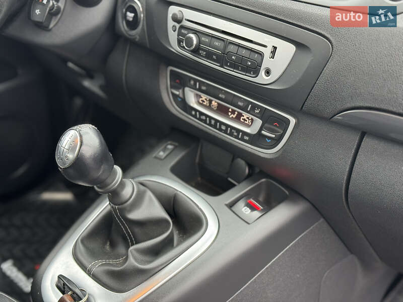 Минивэн Renault Grand Scenic 2016 в Виннице фото 50 Минивэн Renault Grand Scenic 2016 в Виннице