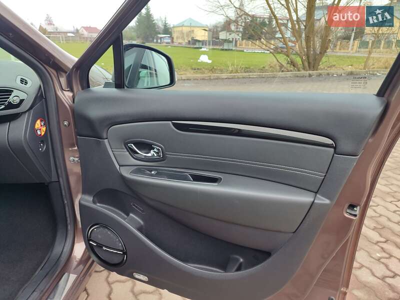 Мінівен Renault Grand Scenic 2013 в Львові