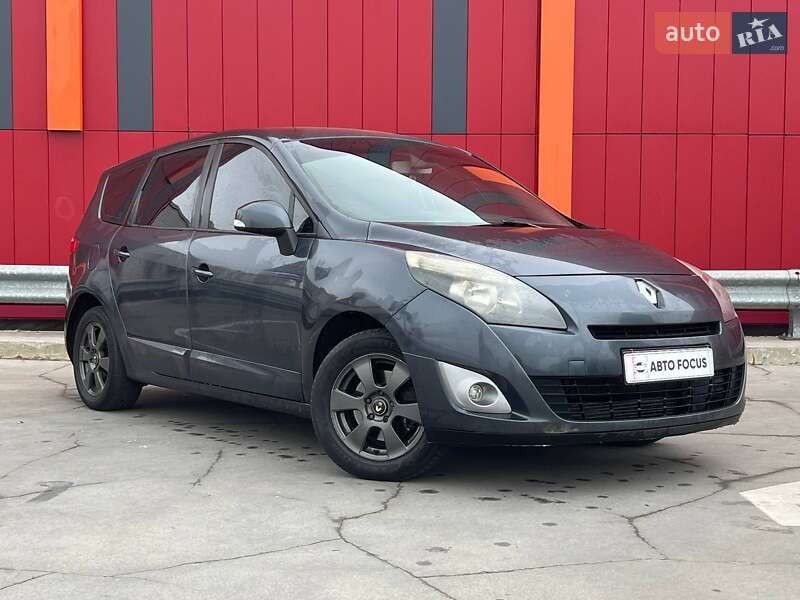 Renault Grand Scenic 2011 Renault Grand Scenic 2011