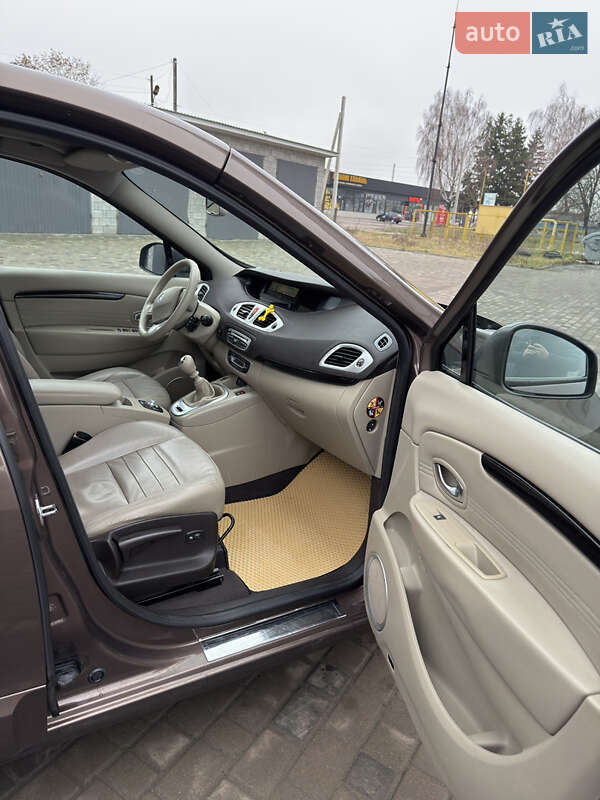 Мінівен Renault Grand Scenic 2010 в Березному фото 13 Мінівен Renault Grand Scenic 2010 в Березному