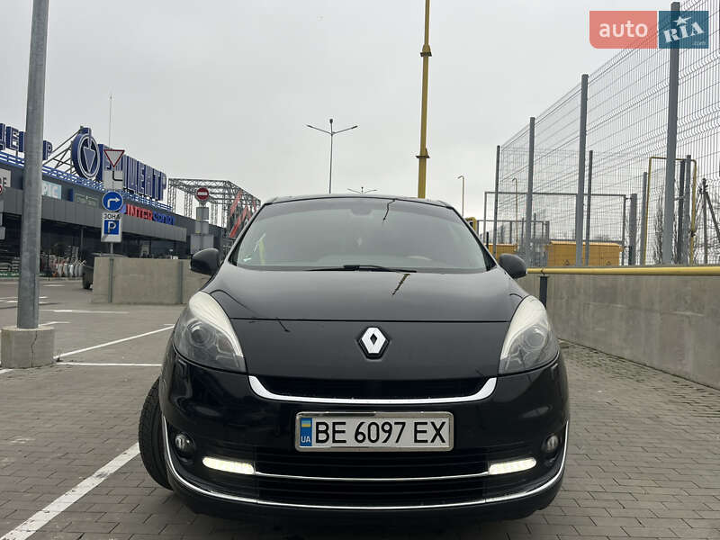Минивэн Renault Grand Scenic 2012 в Первомайске