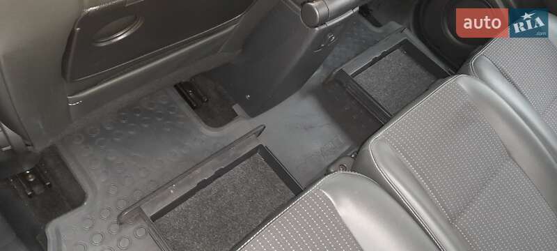 Минивэн Renault Grand Scenic 2013 в Тернополе фото 36 Минивэн Renault Grand Scenic 2013 в Тернополе