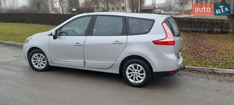 Минивэн Renault Grand Scenic 2013 в Тернополе фото 44 Минивэн Renault Grand Scenic 2013 в Тернополе