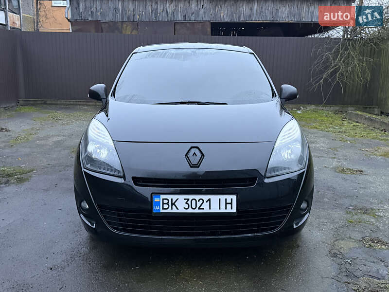 Мінівен Renault Grand Scenic 2011 в Рівному