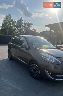 Мінівен Renault Grand Scenic 2012 в Новодністровську