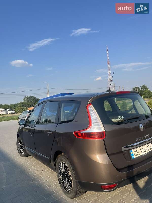 Минивэн Renault Grand Scenic 2012 в Новоднестровске