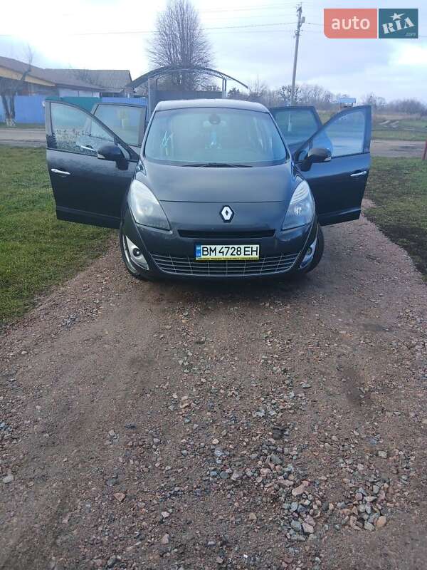 Минивэн Renault Grand Scenic 2011 в Сумах
