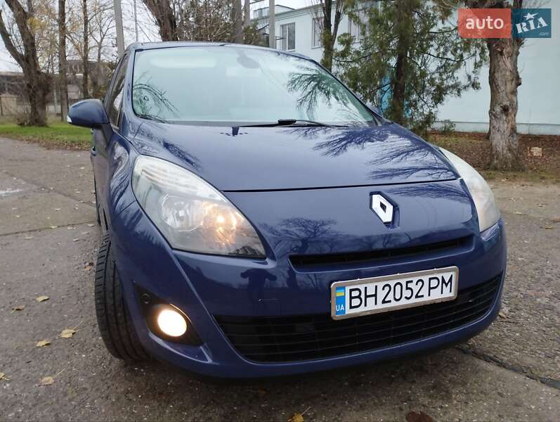 Минивэн Renault Grand Scenic 2009 в Белгороде-Днестровском