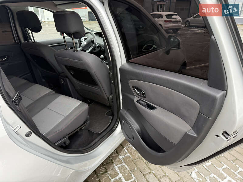 Минивэн Renault Grand Scenic 2014 в Луцке фото 41 Минивэн Renault Grand Scenic 2014 в Луцке