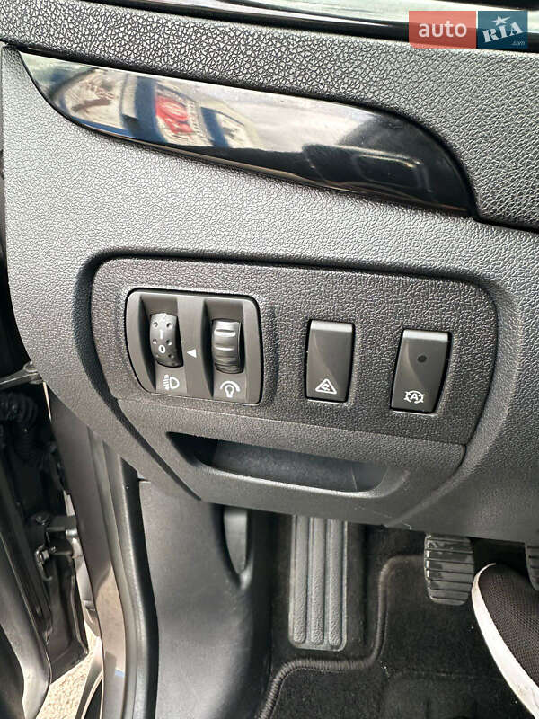 Мінівен Renault Grand Scenic 2012 в Луцьку фото 18 Мінівен Renault Grand Scenic 2012 в Луцьку