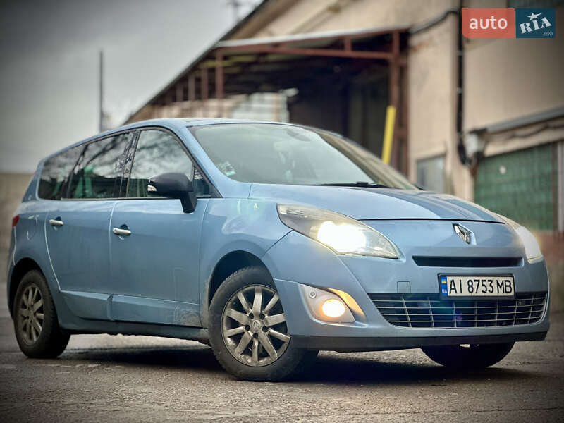 Минивэн Renault Grand Scenic 2011 в Киеве