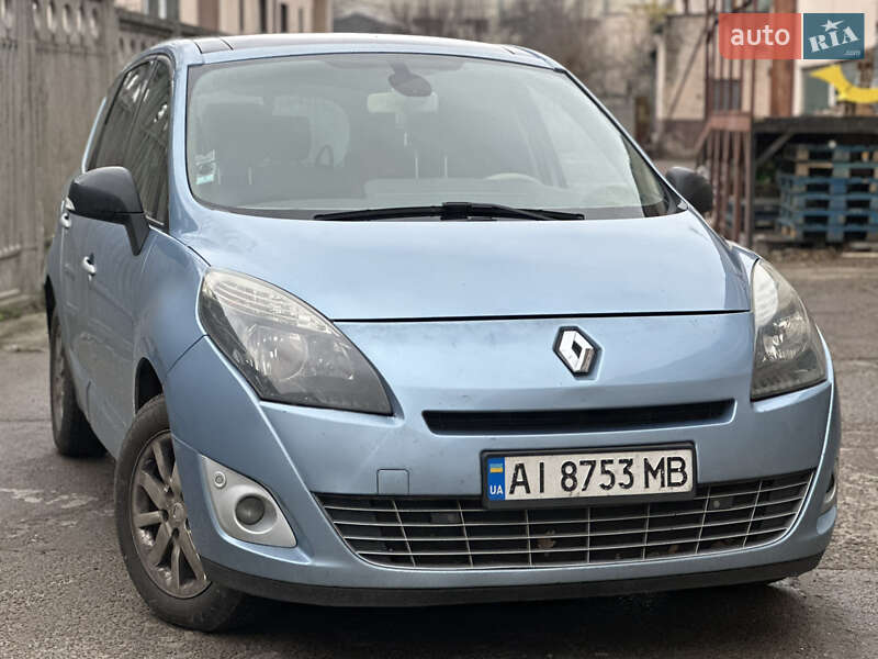 Минивэн Renault Grand Scenic 2011 в Киеве