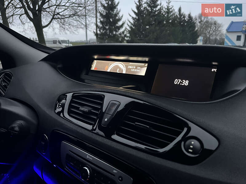 Минивэн Renault Grand Scenic 2015 в Черновцах фото 30 Минивэн Renault Grand Scenic 2015 в Черновцах