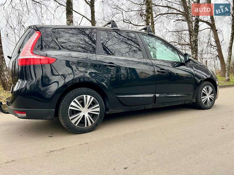 Минивэн Renault Grand Scenic 2013 в Черновцах фото 4 Минивэн Renault Grand Scenic 2013 в Черновцах