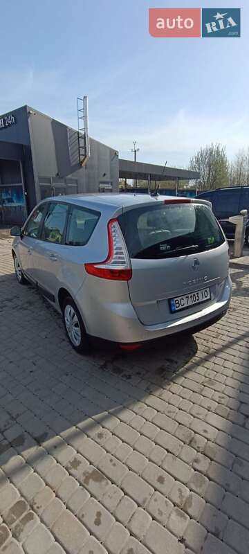 Минивэн Renault Grand Scenic 2013 в Львове фото 4 Минивэн Renault Grand Scenic 2013 в Львове