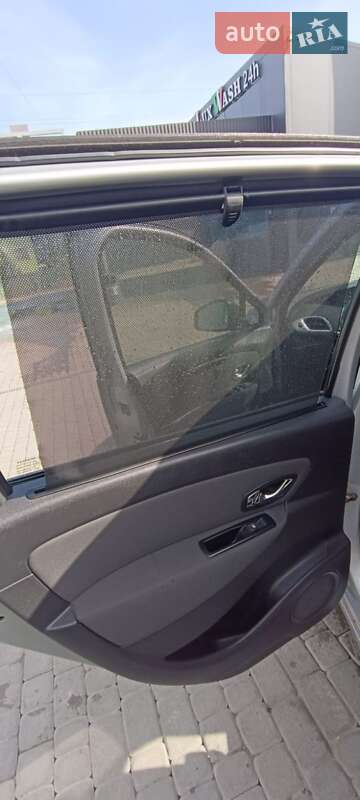 Минивэн Renault Grand Scenic 2013 в Львове фото 20 Минивэн Renault Grand Scenic 2013 в Львове