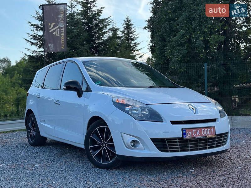 Renault Grand Scenic 2011