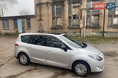 Мінівен Renault Grand Scenic 2011 в Кривому Розі