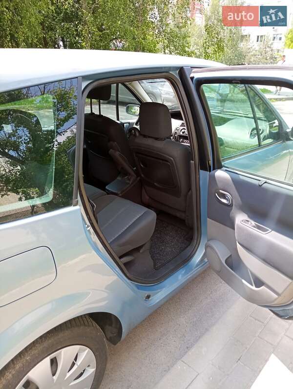 Мінівен Renault Grand Scenic 2007 в Луцьку фото 15 Мінівен Renault Grand Scenic 2007 в Луцьку