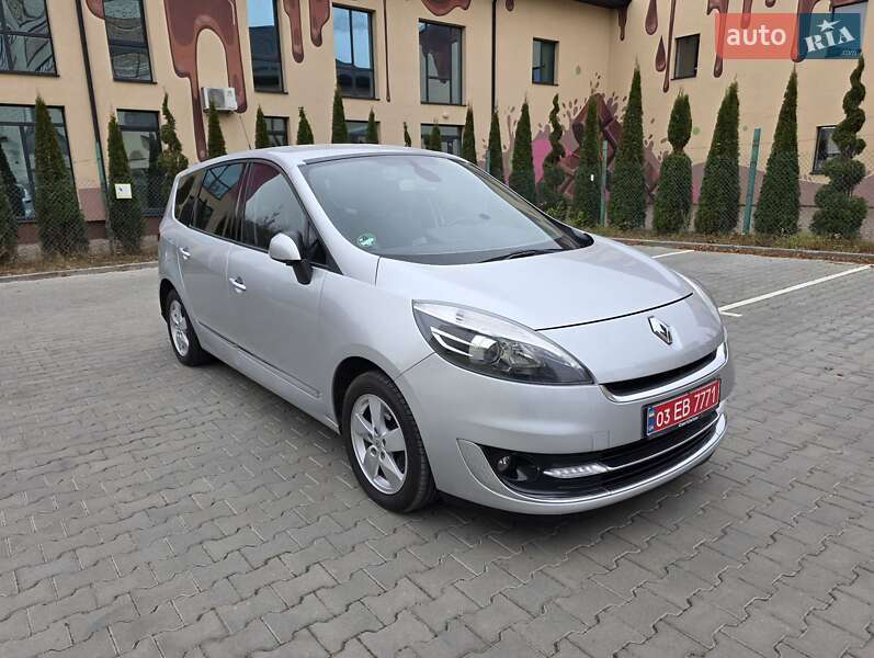 Renault Grand Scenic 2012
