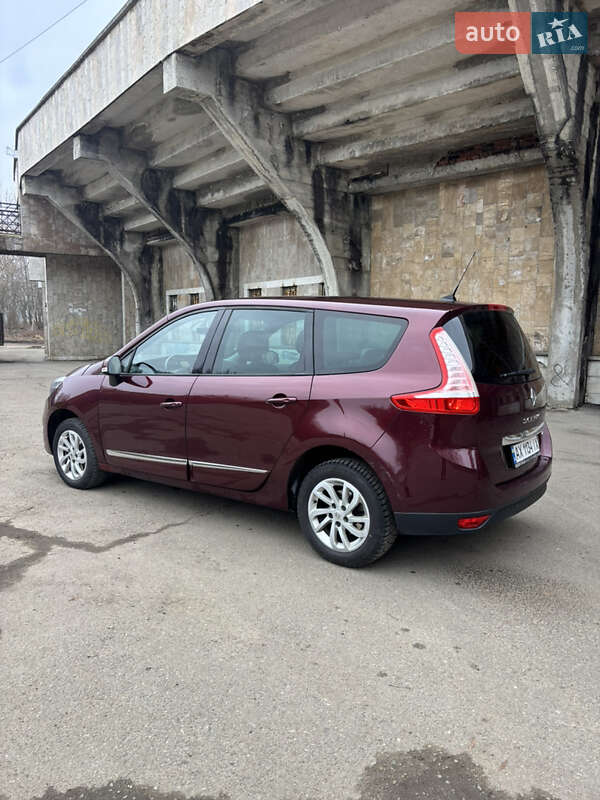 Минивэн Renault Grand Scenic 2013 в Ивано-Франковске фото 5 Минивэн Renault Grand Scenic 2013 в Ивано-Франковске