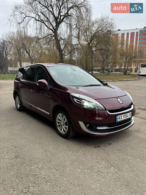 Минивэн Renault Grand Scenic 2013 в Ивано-Франковске фото 13 Минивэн Renault Grand Scenic 2013 в Ивано-Франковске