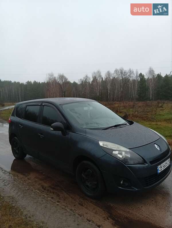 Минивэн Renault Grand Scenic 2010 в Корюковке
