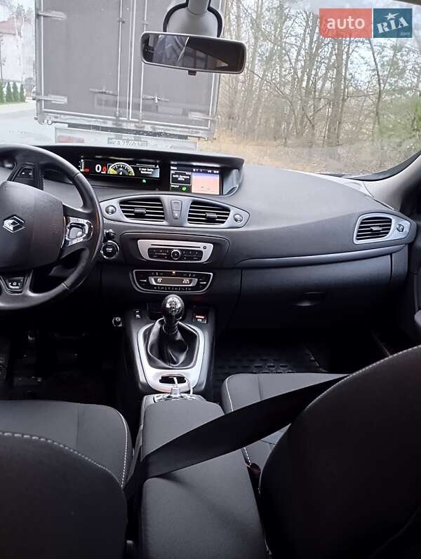 Минивэн Renault Grand Scenic 2015 в Чернигове фото 15 Минивэн Renault Grand Scenic 2015 в Чернигове