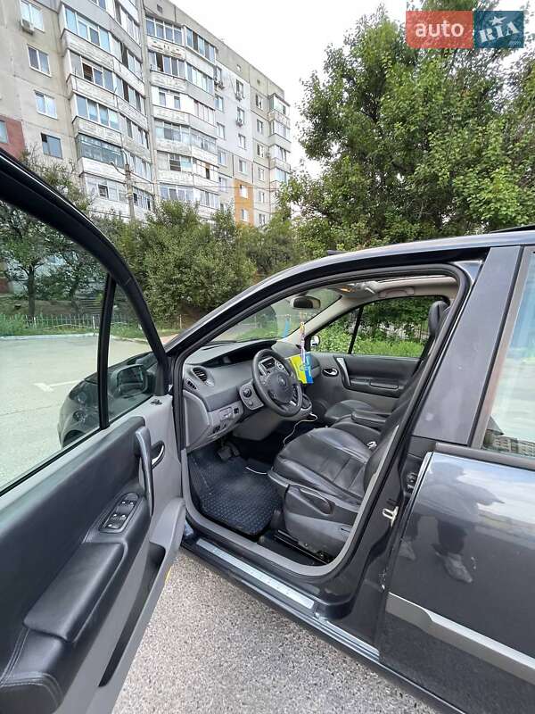 Минивэн Renault Grand Scenic 2006 в Белой Церкви