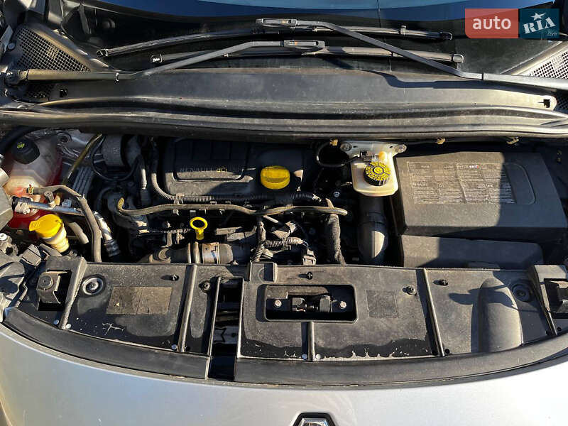 Мінівен Renault Grand Scenic 2011 в Тетієві