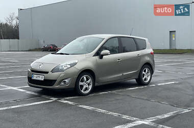 Минивэн Renault Grand Scenic 2011 в Полтаве