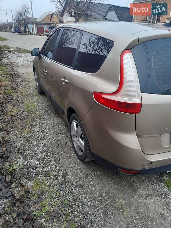 Минивэн Renault Grand Scenic 2013 в Бердичеве