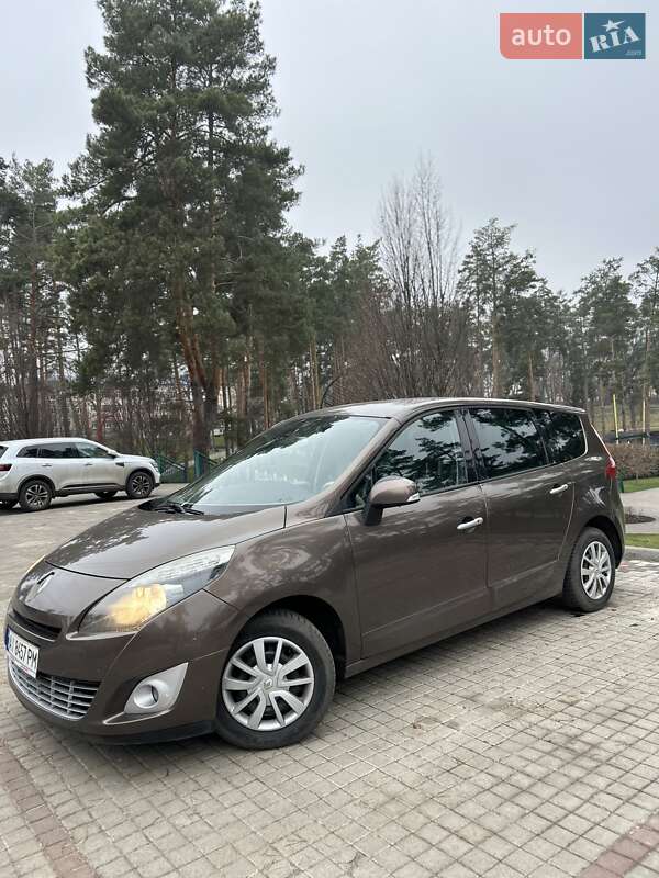 Renault Grand Scenic 2009