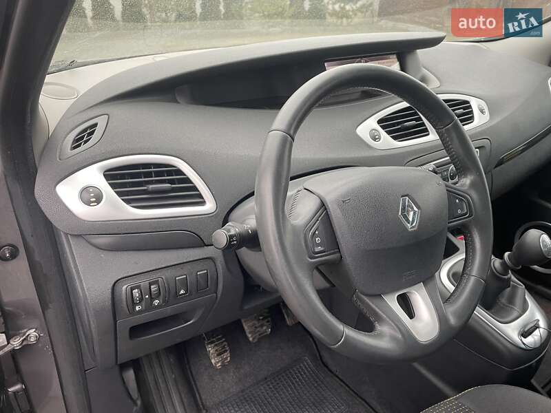 Минивэн Renault Grand Scenic 2009 в Золочеве