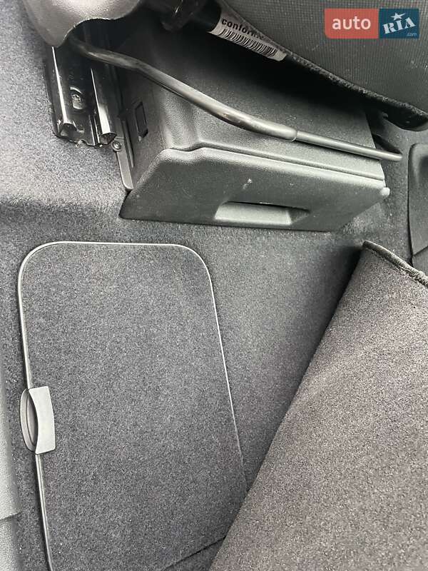 Минивэн Renault Grand Scenic 2009 в Золочеве