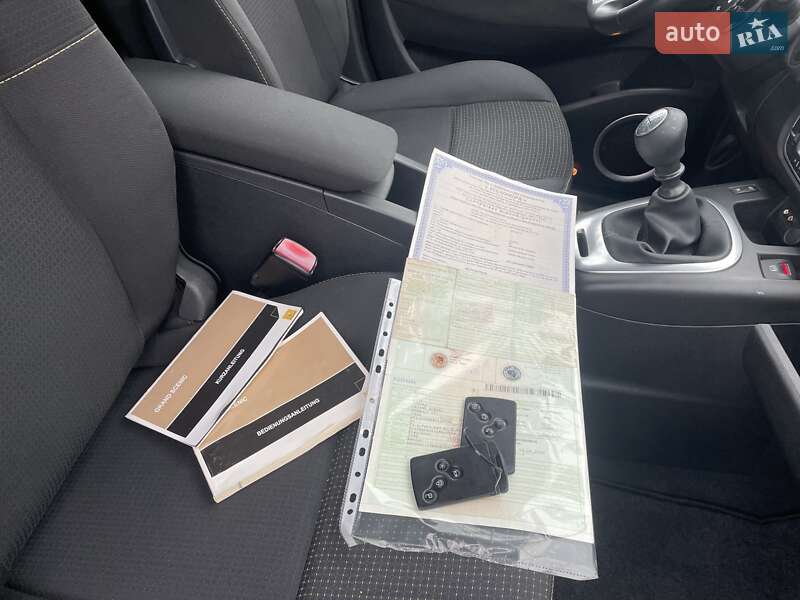 Минивэн Renault Grand Scenic 2009 в Золочеве