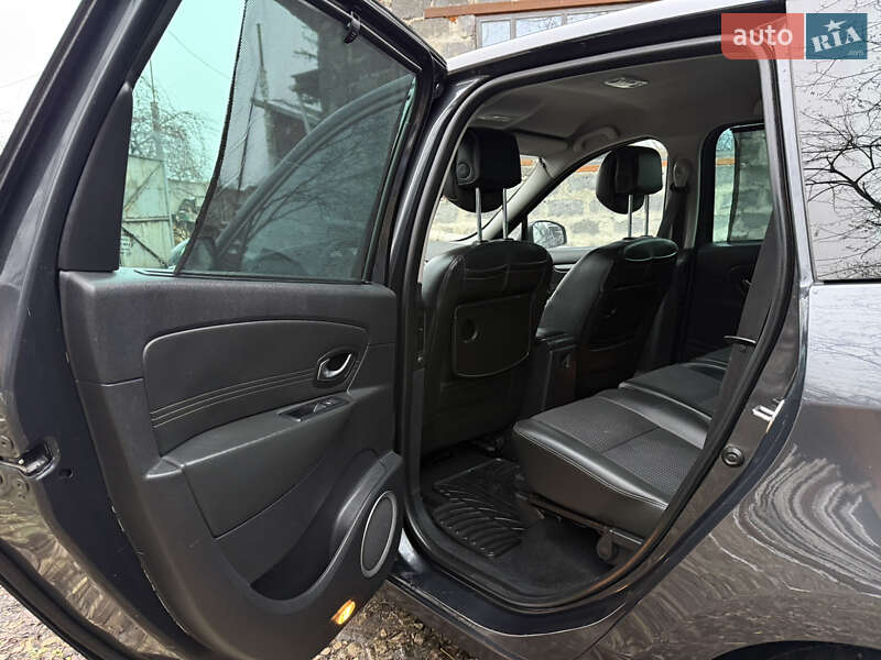 Минивэн Renault Grand Scenic 2011 в Ивано-Франковске