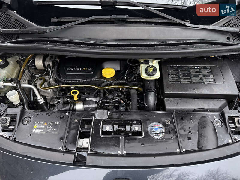 Минивэн Renault Grand Scenic 2011 в Ивано-Франковске